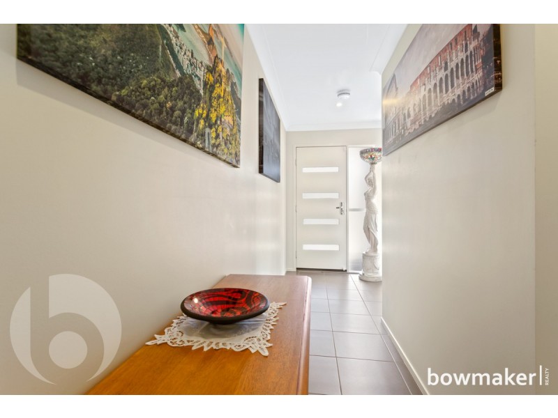 8 Capital Street, North Lakes QLD 4509