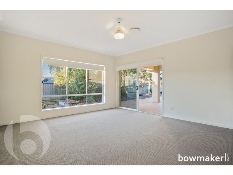8 Kangaroo Street, North Lakes QLD 4509