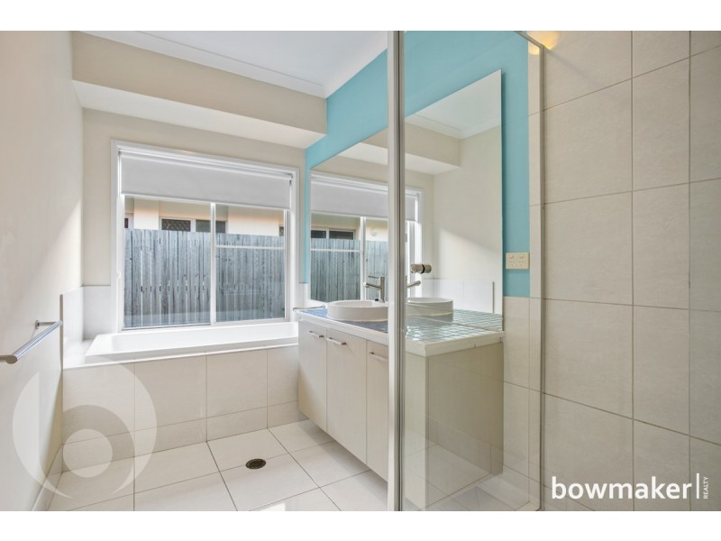 8 Kangaroo Street, North Lakes QLD 4509