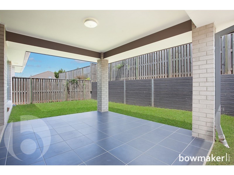 5 Fairy Wren Circuit, Dakabin QLD 4503
