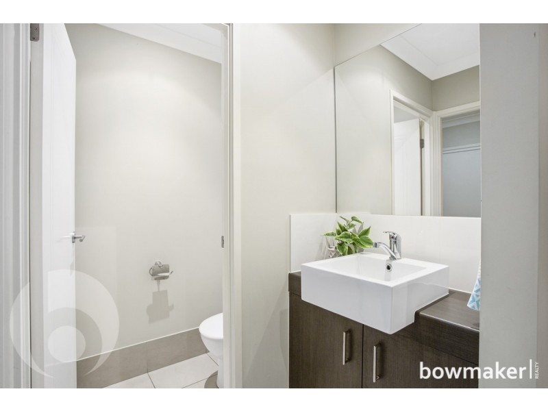 72 Elkington Circuit, North Lakes QLD 4509