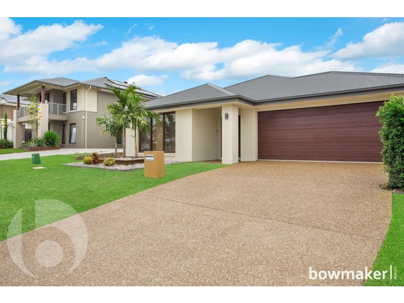 97 Cowen Terrace, North Lakes QLD 4509