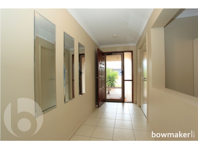 42 Gannet Circuit, North Lakes QLD 4509