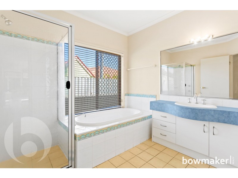 12 Sefton Court, North Lakes QLD 4509