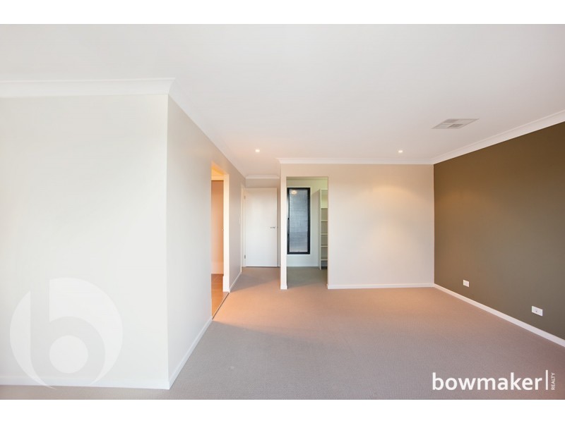 76 Elkington Circuit, North Lakes QLD 4509