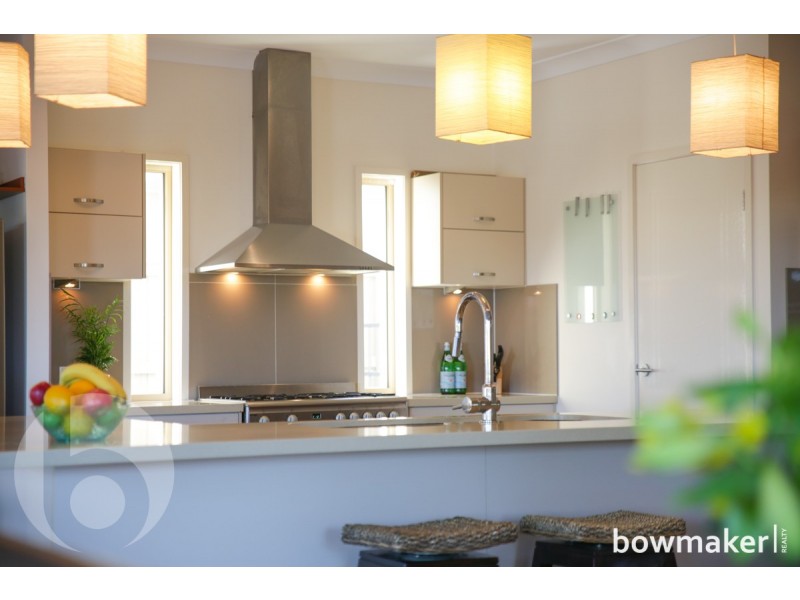 1 Ballesteros Street, North Lakes QLD 4509