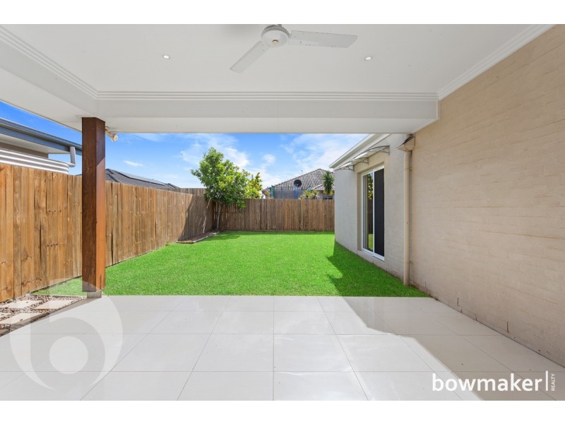 16 Astley Parade, North Lakes QLD 4509