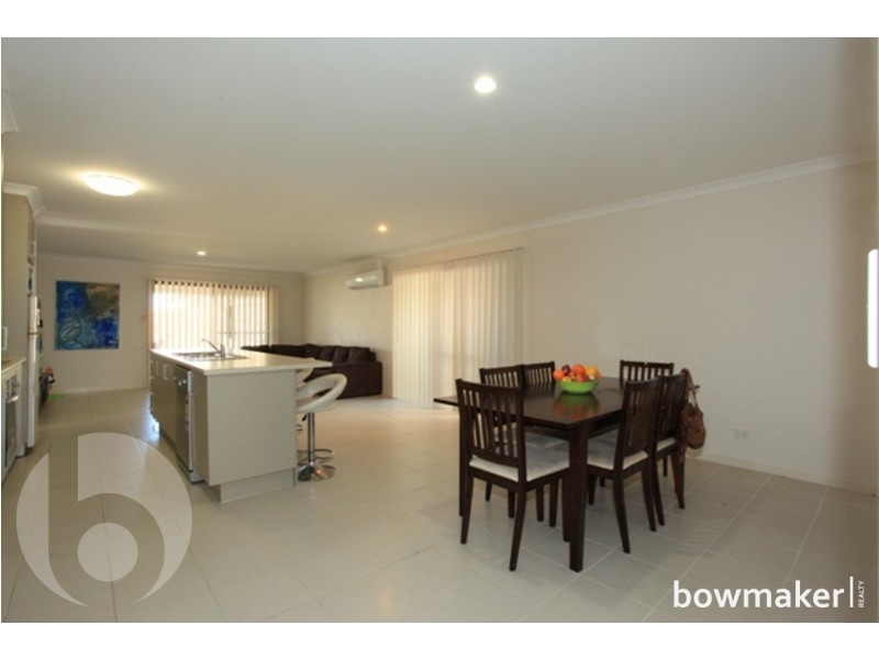 24 Shimao Crescent, North Lakes QLD 4509