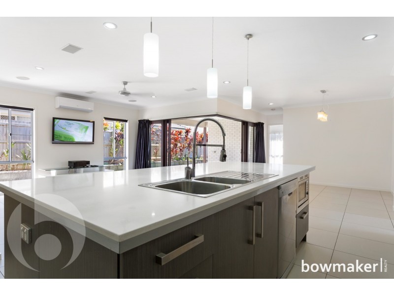 2 Yarrow Circuit, Griffin QLD 4503