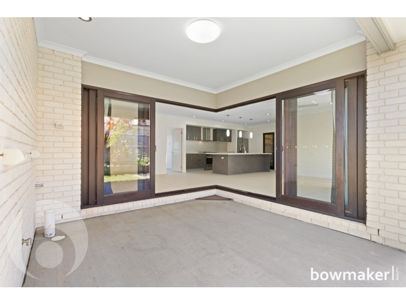 2 Yarrow Circuit, Griffin QLD 4503