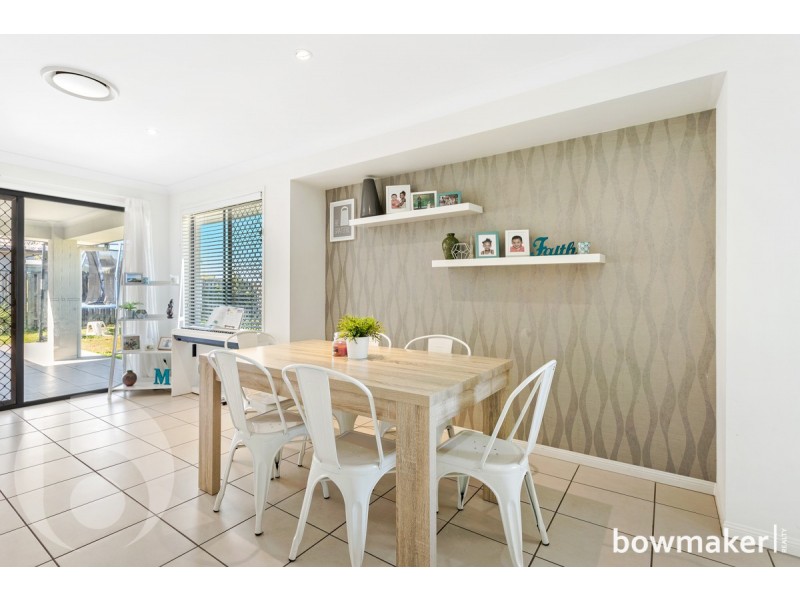 21 Williams Crescent, North Lakes QLD 4509