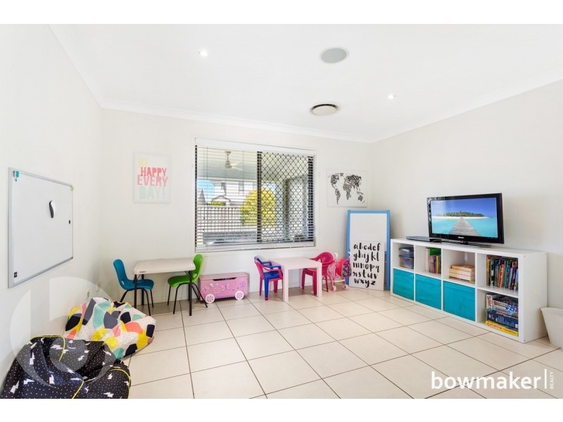 21 Williams Crescent, North Lakes QLD 4509