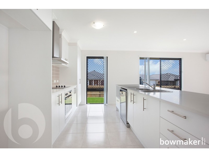 10 Hinton Crescent, Mango Hill QLD 4509