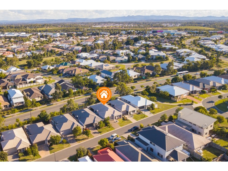 8 Dunes Crescent, North Lakes QLD 4509