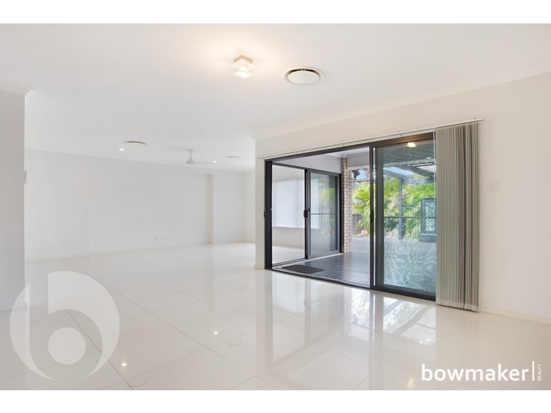 10 Freeman Street, North Lakes QLD 4509