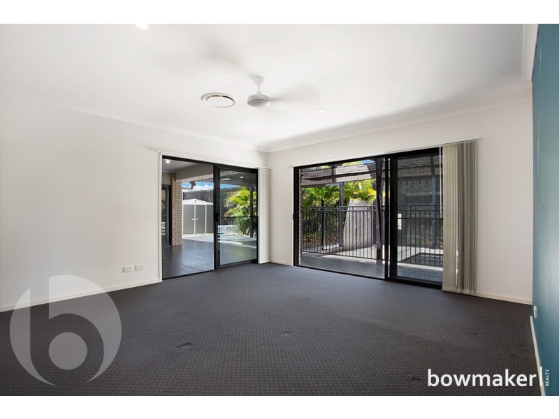 10 Freeman Street, North Lakes QLD 4509