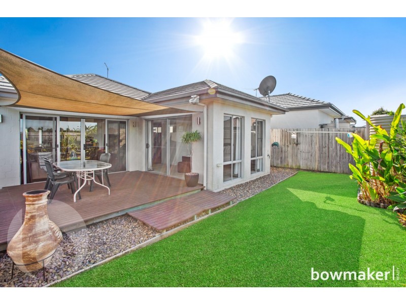 6 Crenshaw Street, North Lakes QLD 4509