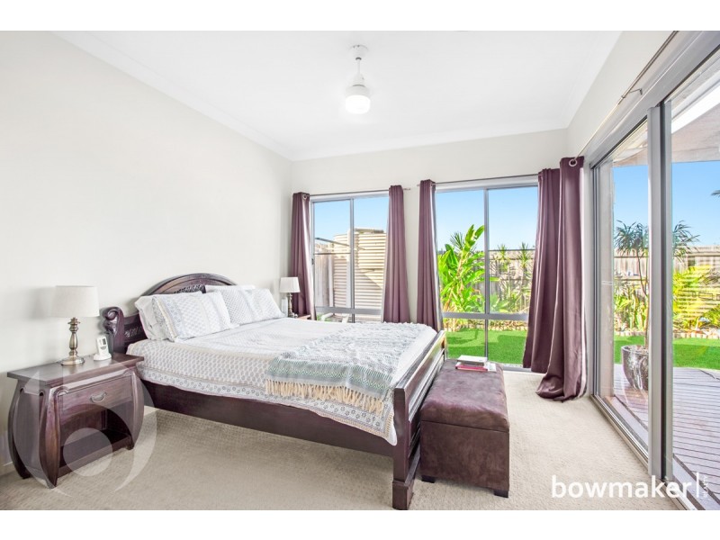 6 Crenshaw Street, North Lakes QLD 4509