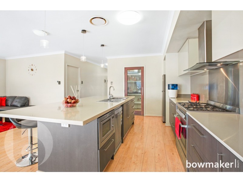 24 Wallis Circuit, North Lakes QLD 4509