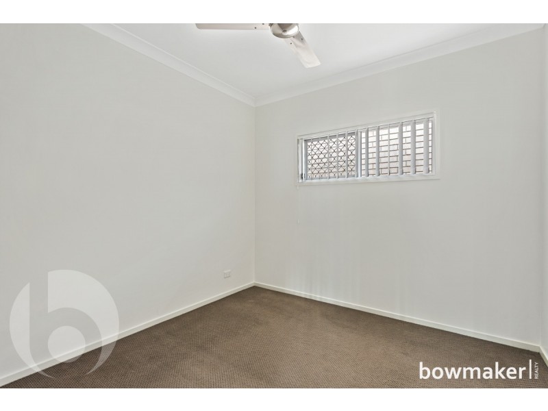 15 Rawlins Crescent, North Lakes QLD 4509