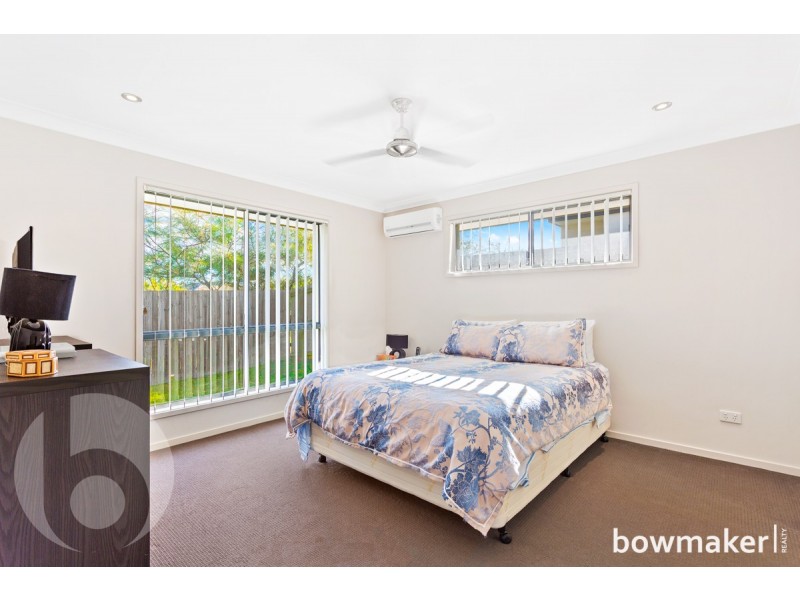 11 Riviera Crescent, North Lakes QLD 4509