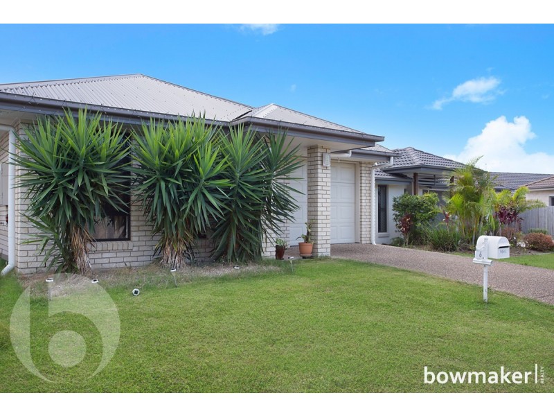 6 Williams Crescent, North Lakes QLD 4509