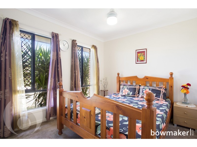 6 Williams Crescent, North Lakes QLD 4509