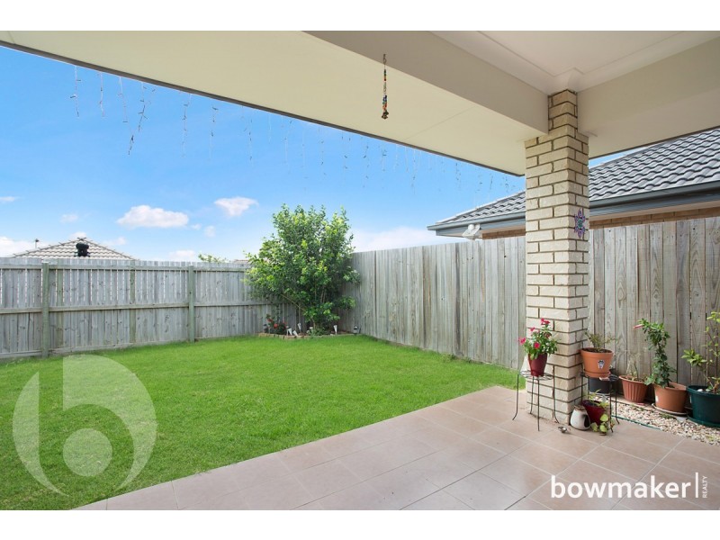 6 Williams Crescent, North Lakes QLD 4509