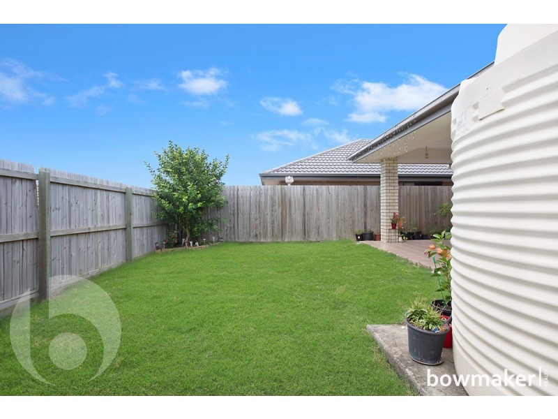 6 Williams Crescent, North Lakes QLD 4509