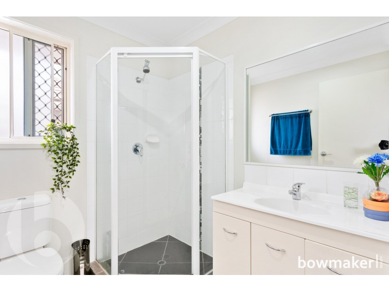 154 Nicklaus Parade, North Lakes QLD 4509