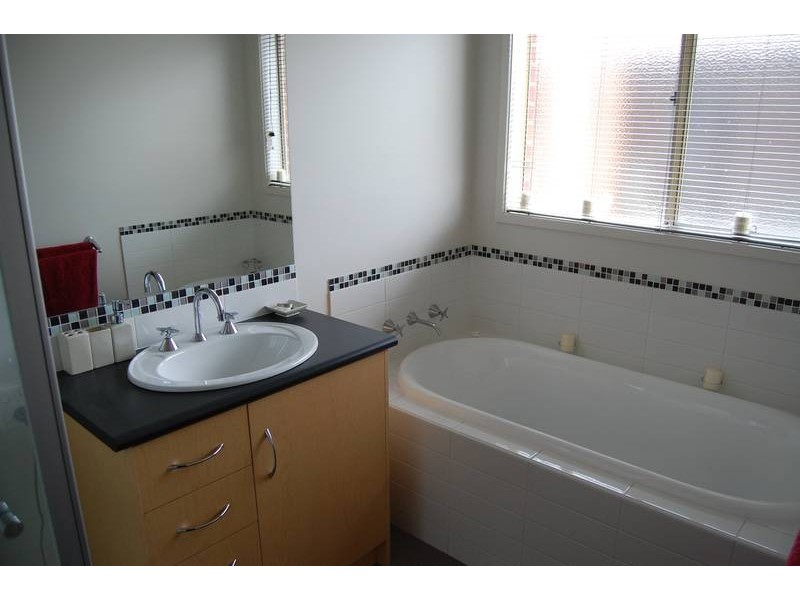 Koroit VIC 3282