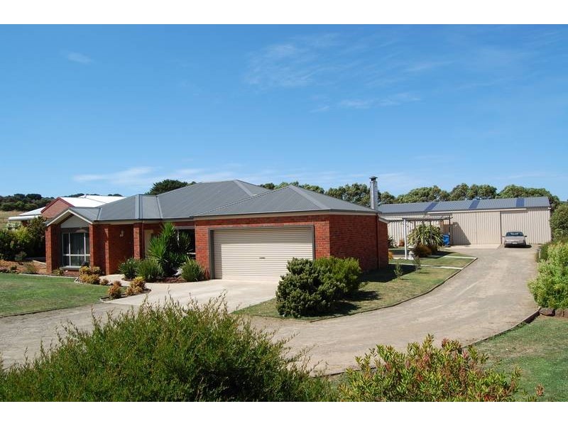19 Stauntons Lane, Koroit VIC 3282