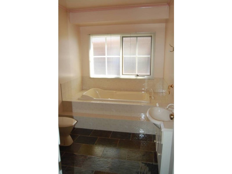 Warrnambool VIC 3280