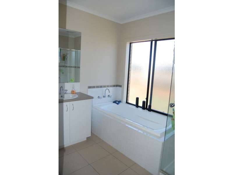 Koroit VIC 3282
