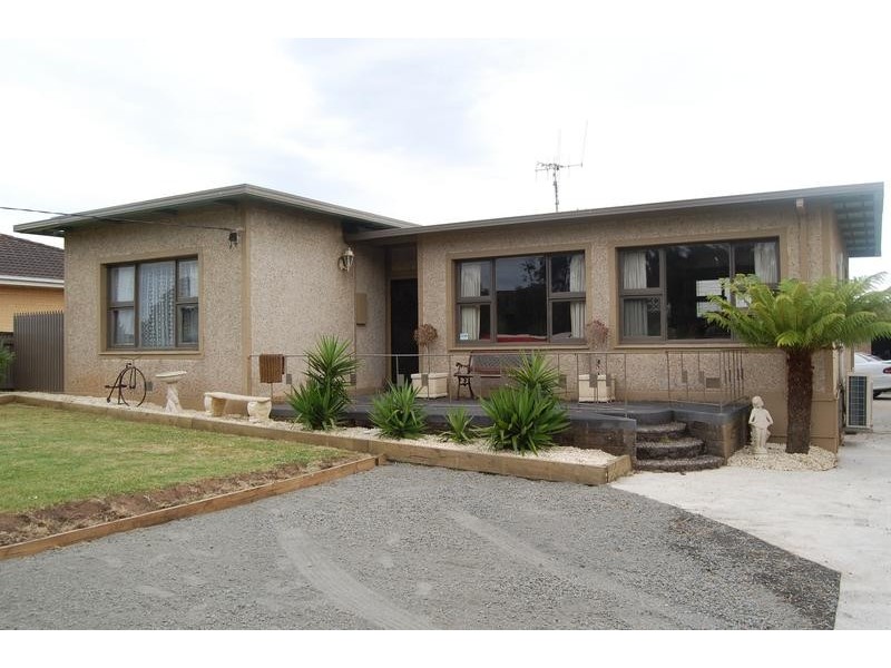 72 Ziegler Parade, Allansford VIC 3277