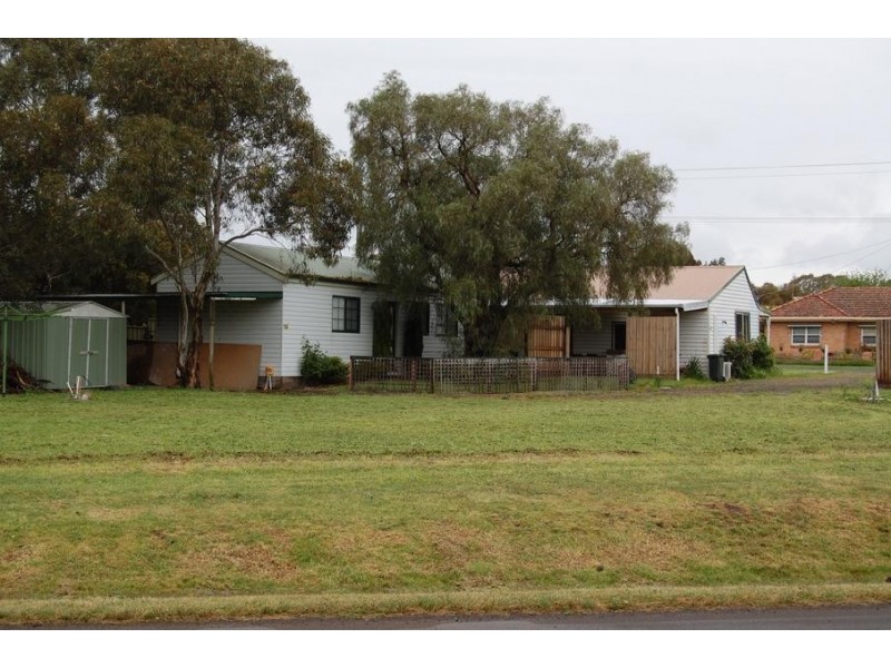 126-128 Wills Rd, Dunkeld VIC 3294