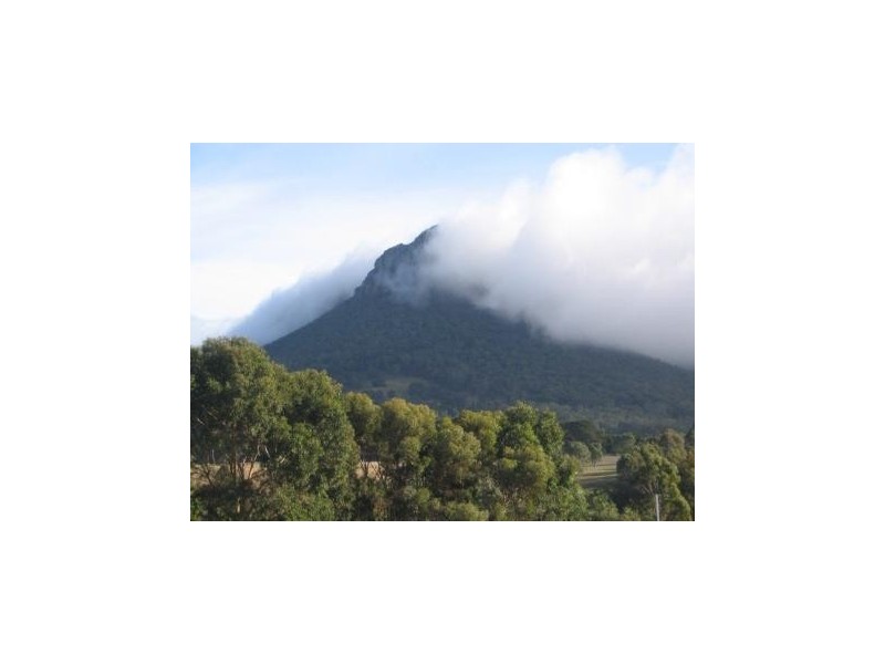 126-128 Wills Rd, Dunkeld VIC 3294