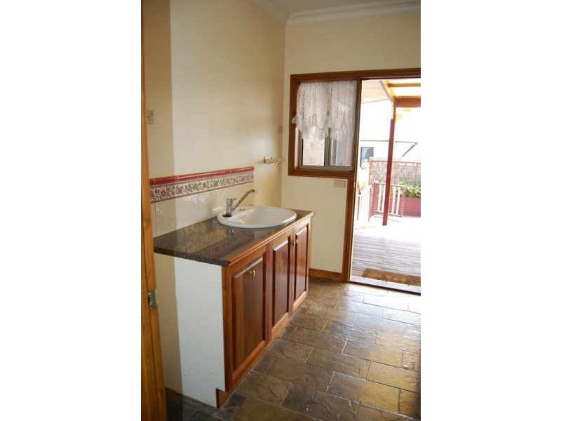 Warrnambool VIC 3280