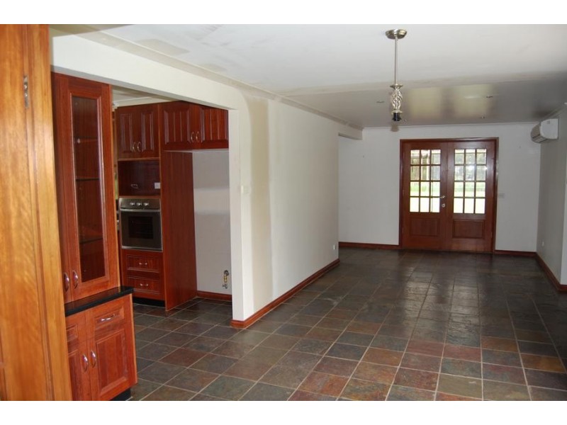3 Grannys Rd, Winslow VIC 3281