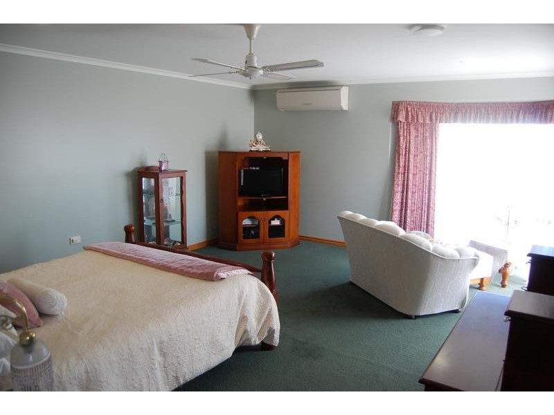 Warrnambool VIC 3280