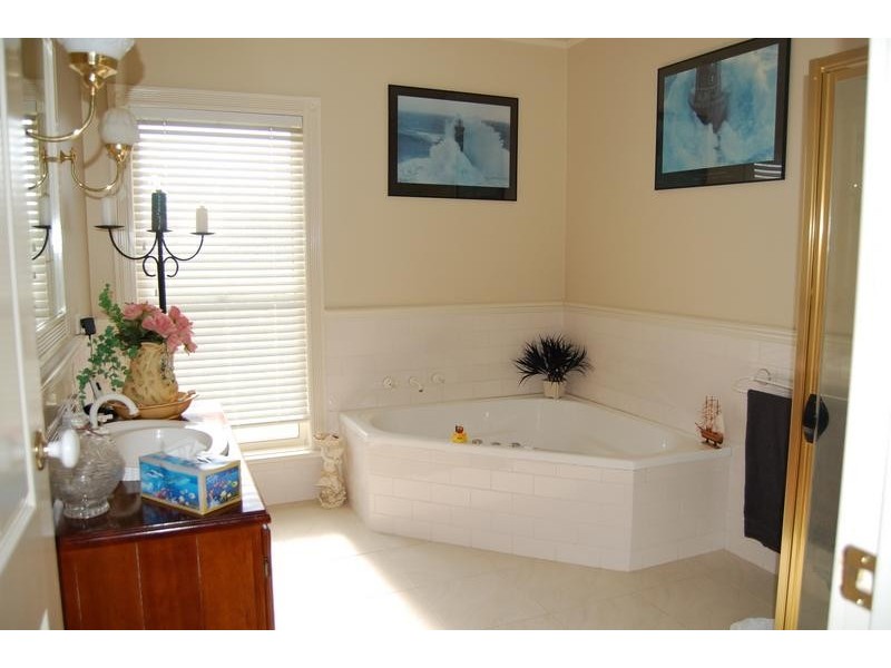 Warrnambool VIC 3280