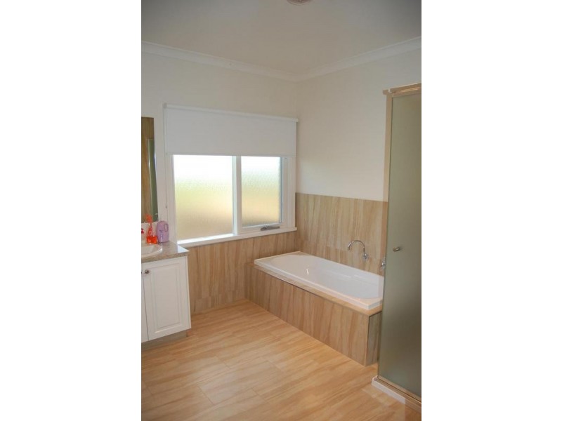 387 Memberys Road, Naringal VIC 3277