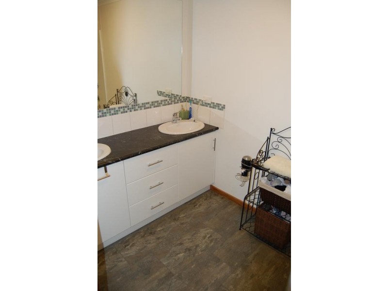 Warrnambool VIC 3280