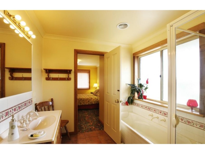 Warrnambool VIC 3280