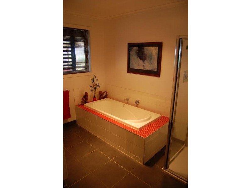 Koroit VIC 3282