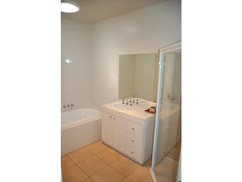 10 Banyan Street, Warrnambool VIC 3280
