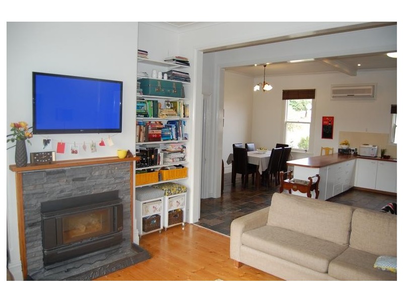 246 Bridge Road, Woodford VIC 3281