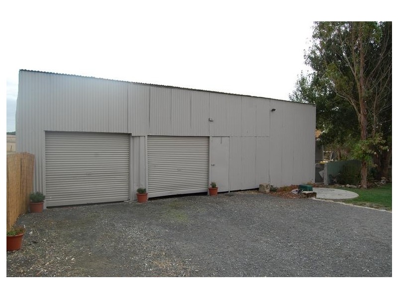 246 Bridge Road, Woodford VIC 3281