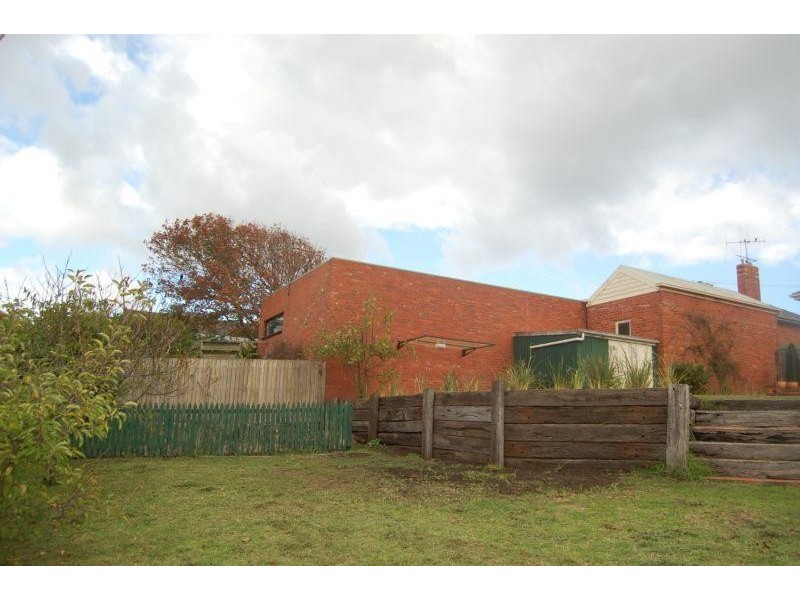 6 Wildwood Crescent, Warrnambool VIC 3280