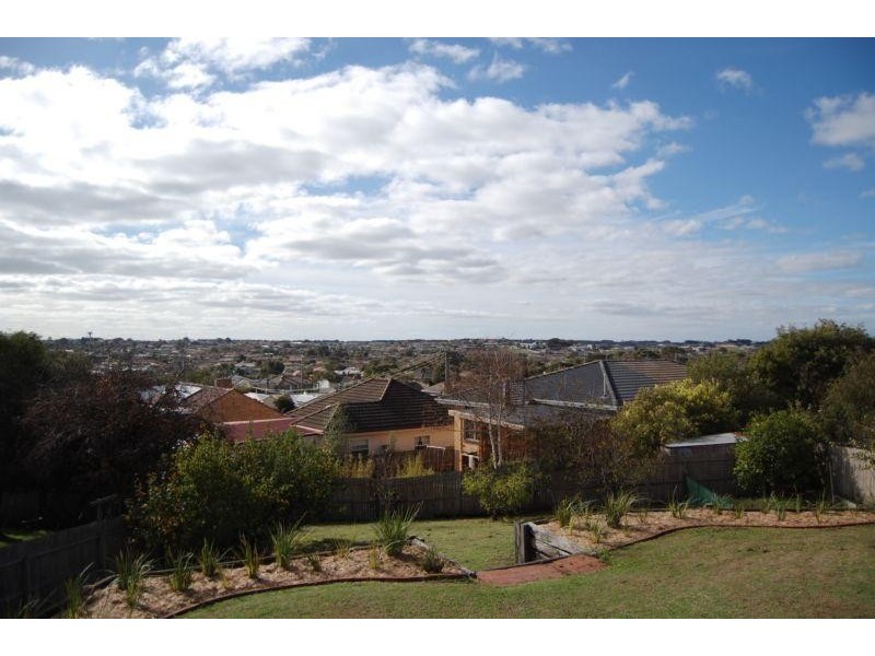 6 Wildwood Crescent, Warrnambool VIC 3280